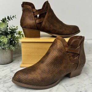 Fergalicious Erikka Boots - Size 9.5 M